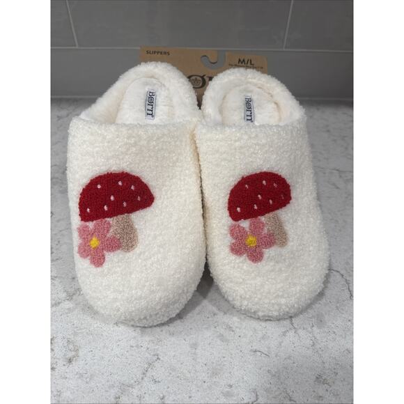 Born RETRO MUSHROOM Embroidered Ladies M/L Size 7-10 Slippers House Shoes NEW - Picture 1 of 6